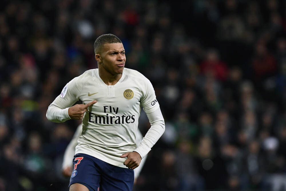 科尔: 巴特勒球商极高, 库里在场时他往往会让出更多的球权